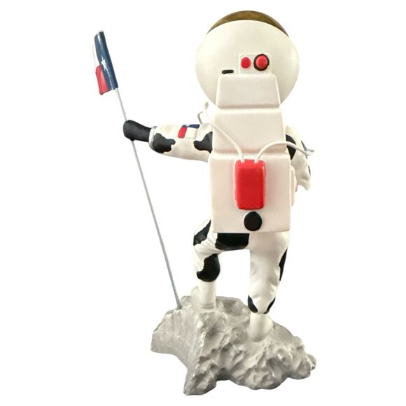 CowParade Moonwalking Cow #7282 Astronaut Figurine 2003 Houston We Have Landed - Picture 8 of 10